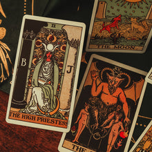 Load image into Gallery viewer, Original Rider Waite Tarot